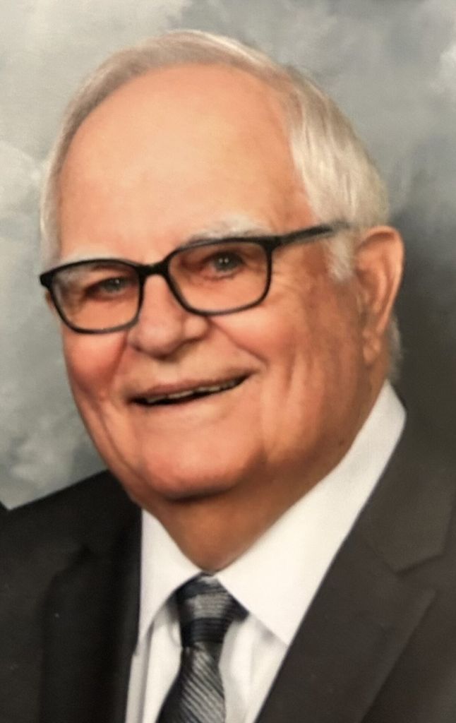 Robert “Bob” Holewinski Profile Photo