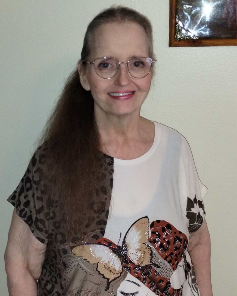 Veronica Lynn Cooper