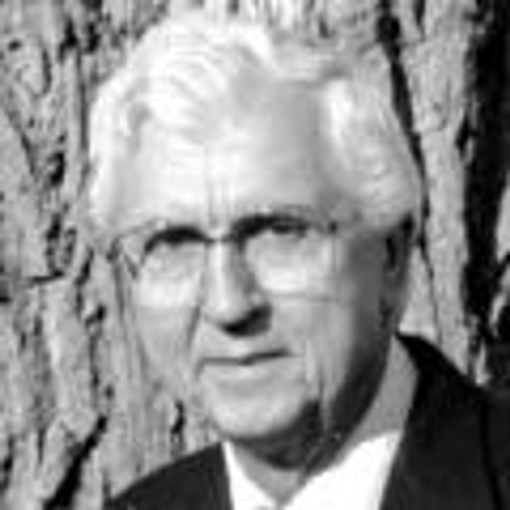 Rev. Lowell D. Stoesz