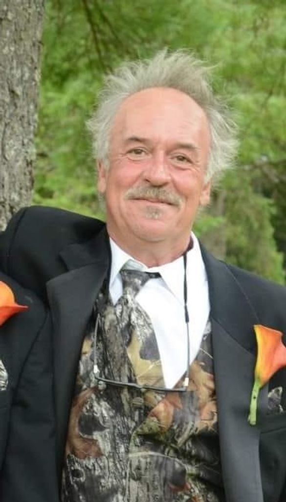 John W Levesque
