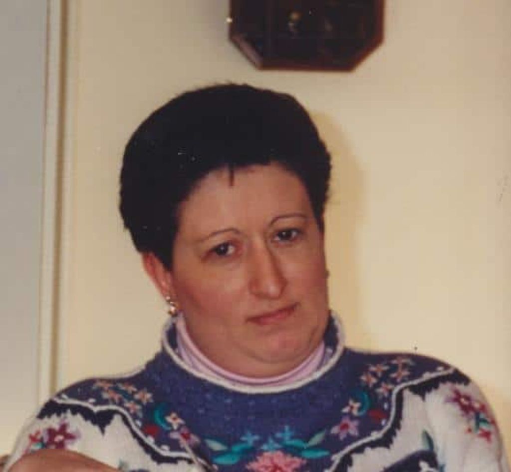 Suzanne Surrell