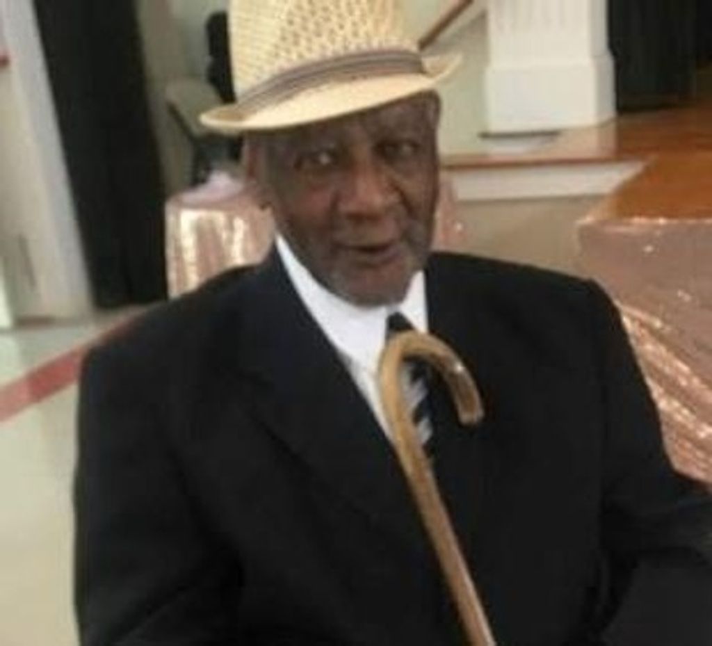 Andre' Dumont Fleurival Profile Photo