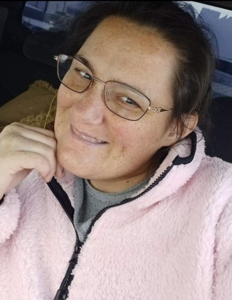 Catherine Renee (Lovins)  Deterding