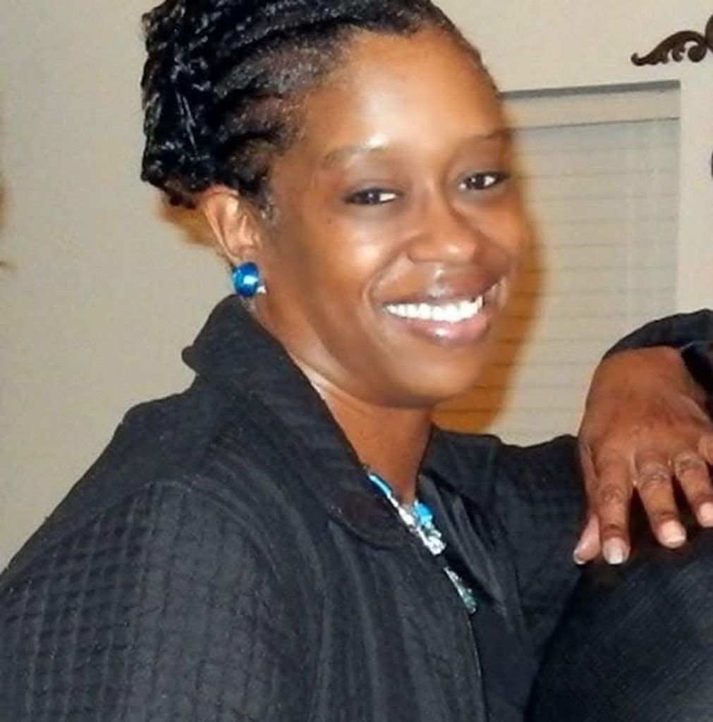 Ms. Shandra Hauser Profile Photo