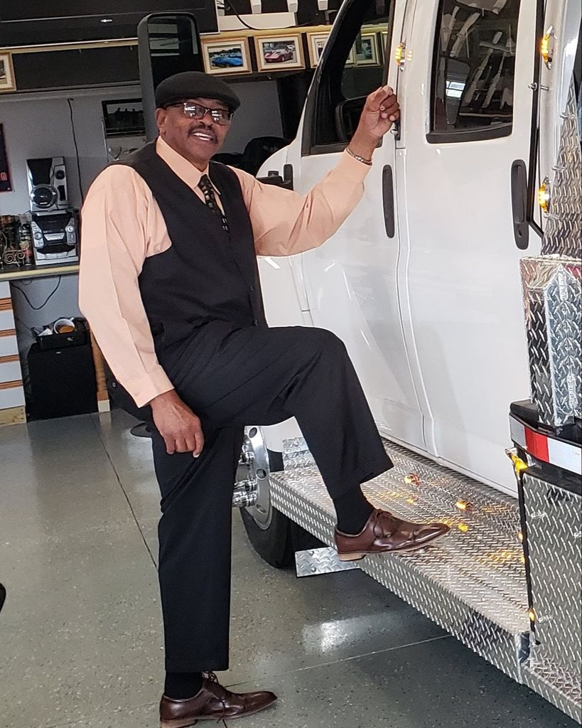 Robert L. Cabbell, III