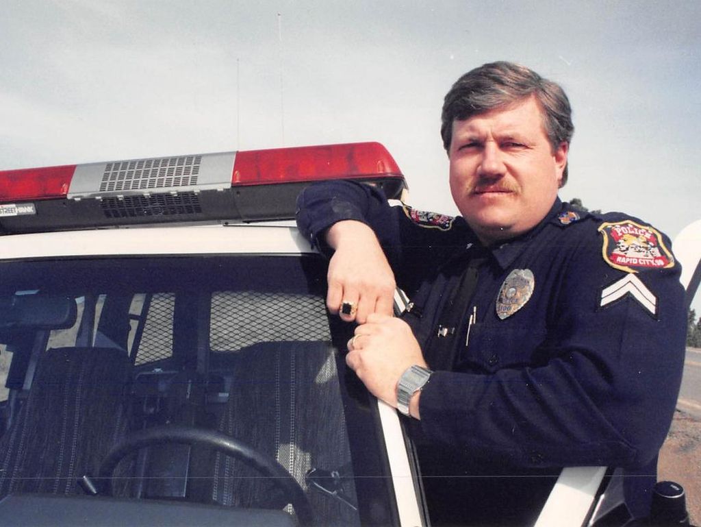Clifford Allen Peterson Profile Photo