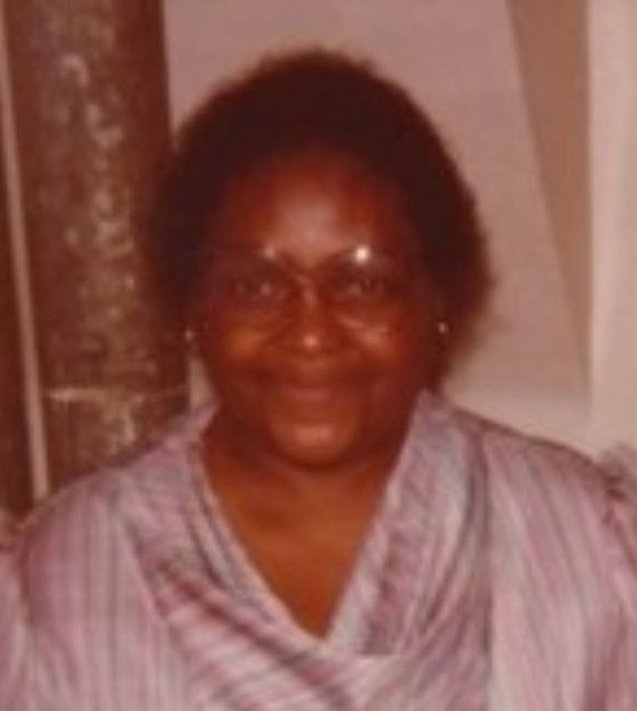 Roselyn Bills Profile Photo