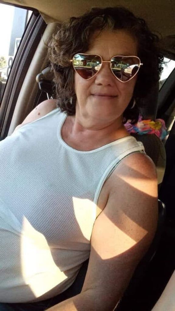 Darla Dove Profile Photo