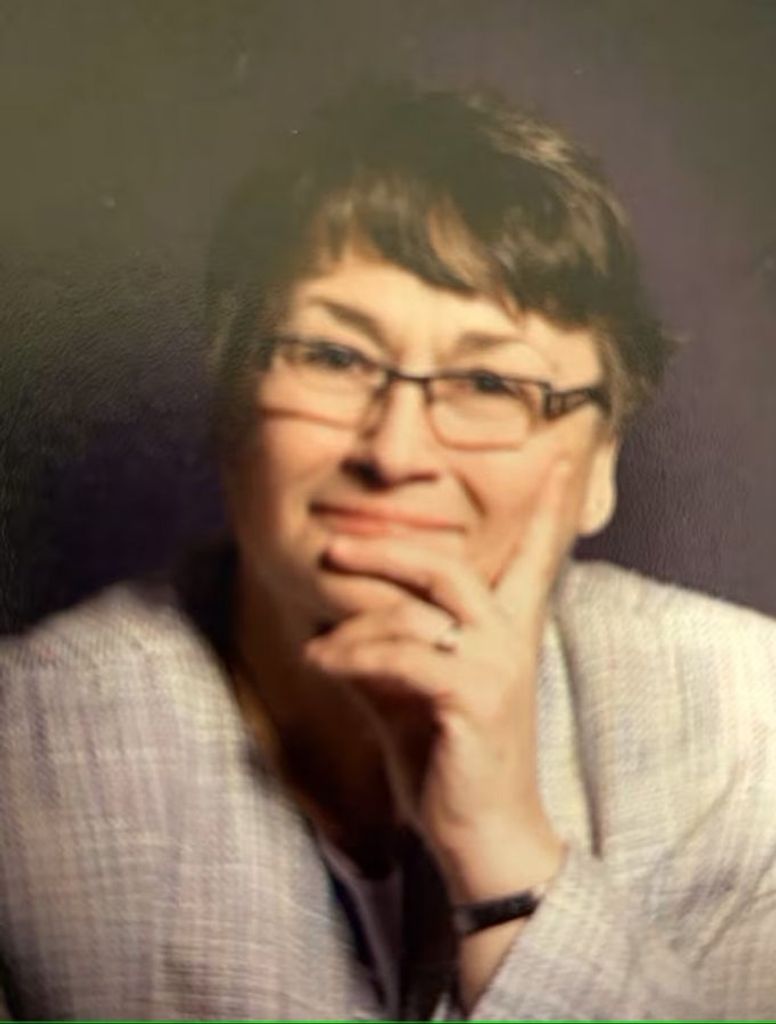 Vicki Asmus Profile Photo
