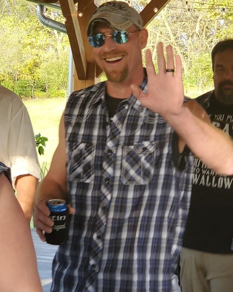 Justin D. Valentine