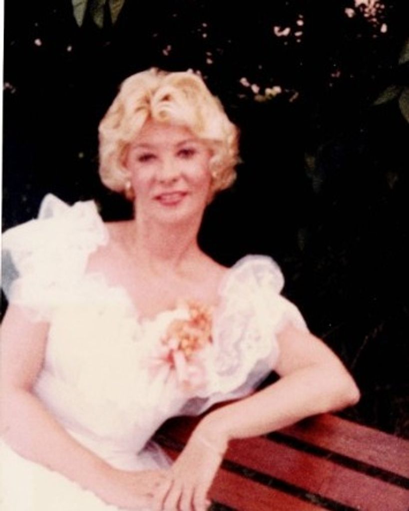Sarah Hall