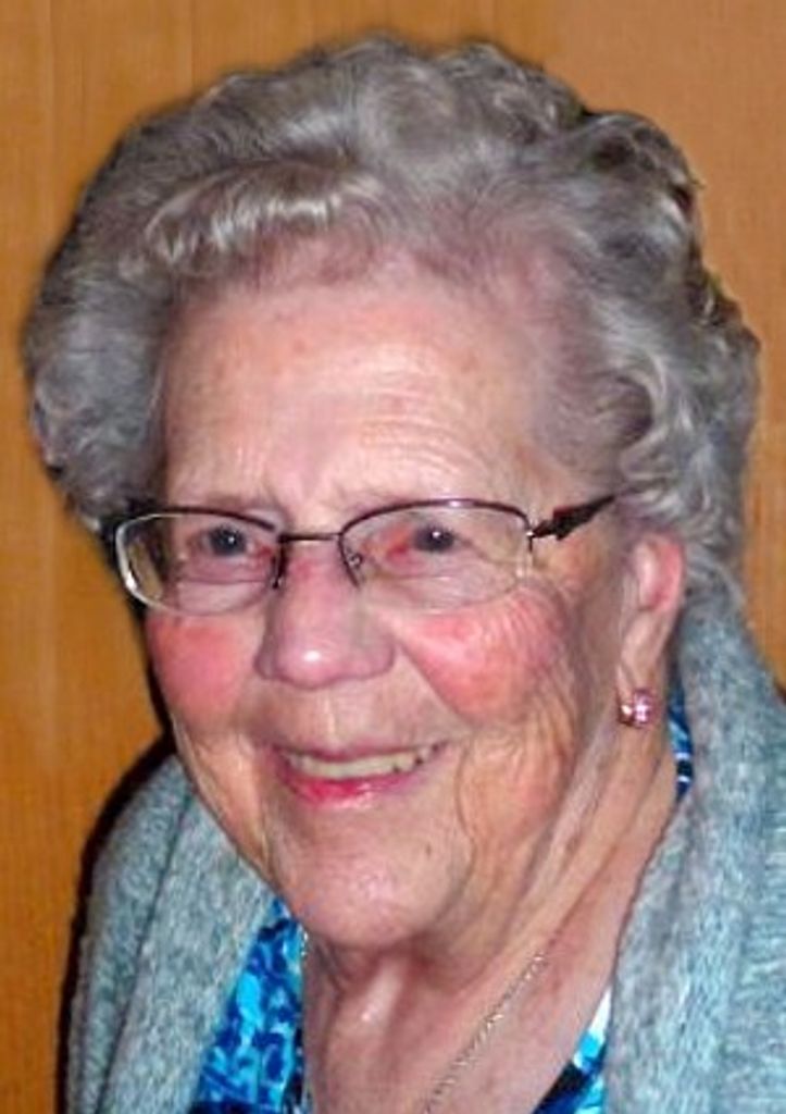 Dorothy (Dottie) Brown