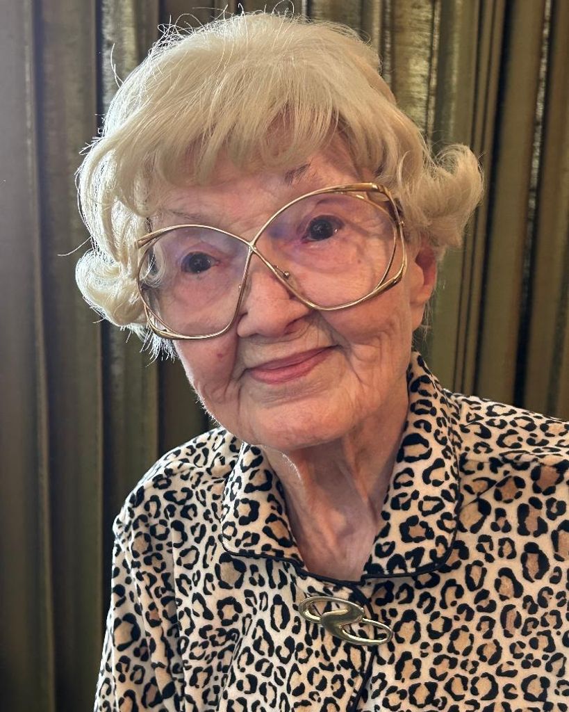 Margot Gertrud Yeary