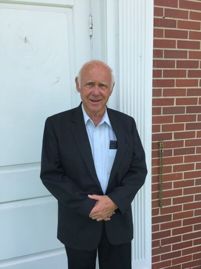Gary Evans Baker Profile Photo