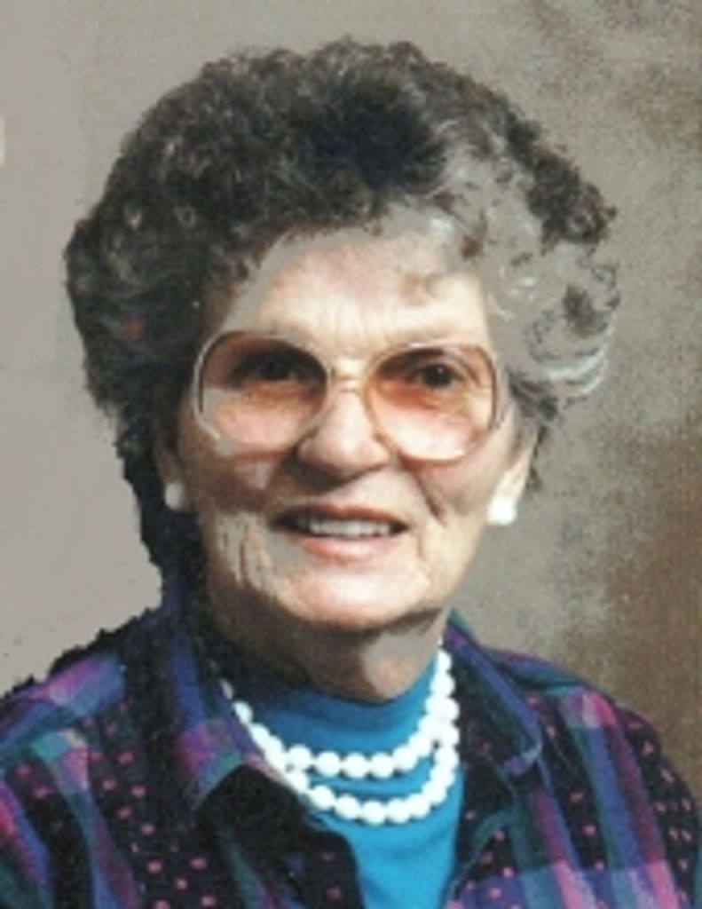 Telatha Savinski