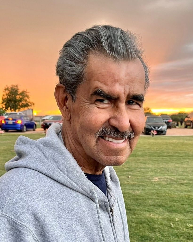 Ruben Rivera Gonzales Profile Photo