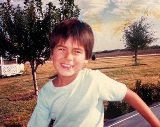 Gerardo Gonzalez photo gallery thumbnail 19 of 104