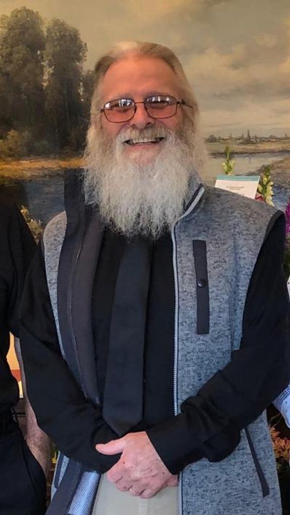 Dennis Mark Bradshaw Profile Photo