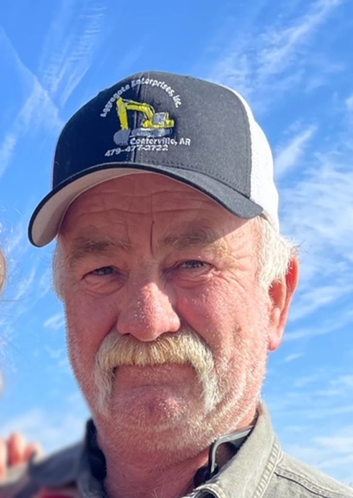 Bryon Dwight Lewis Profile Photo