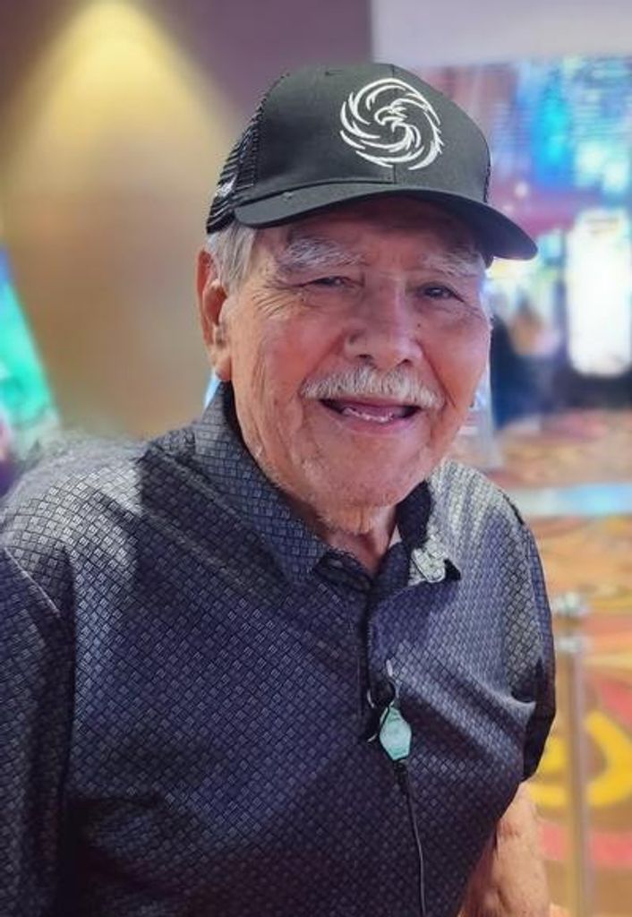 Manuel Galvan Profile Photo