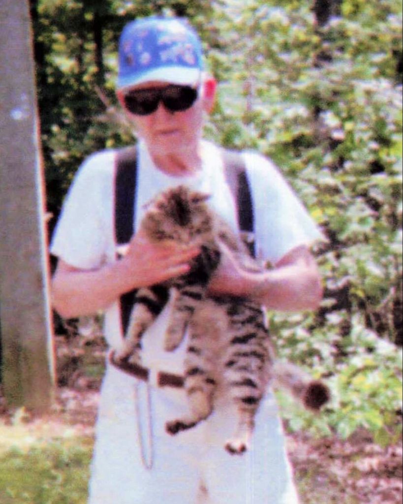 Johnny Ray Cook Profile Photo