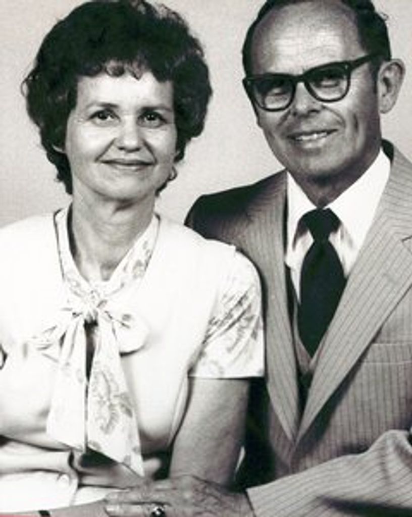 Twila (Brooks)  Mccoy