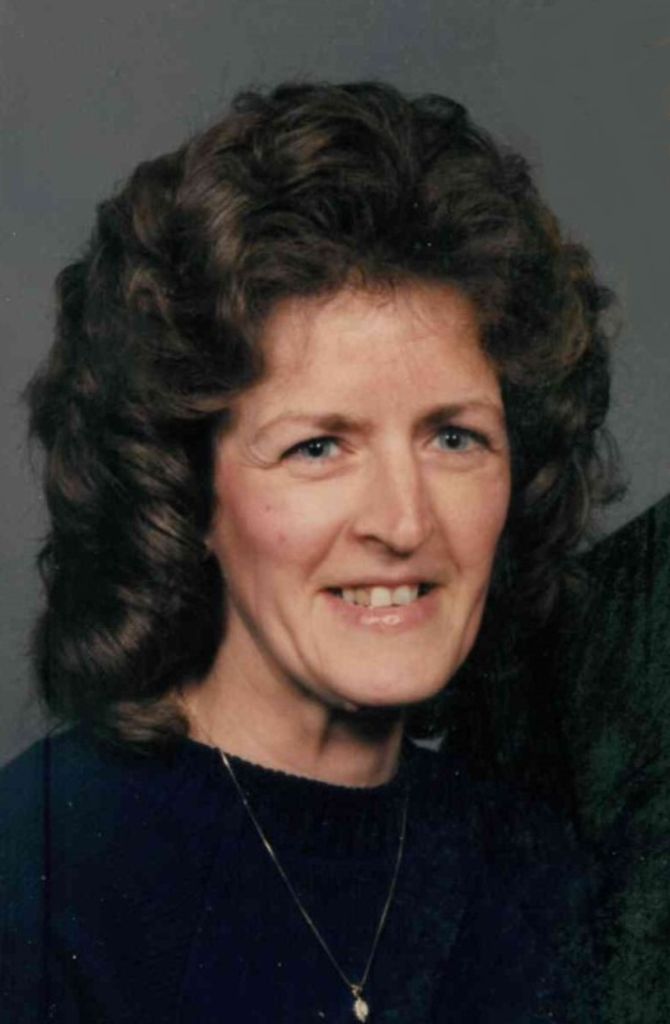 Sandra M. (Shaw)  Barks