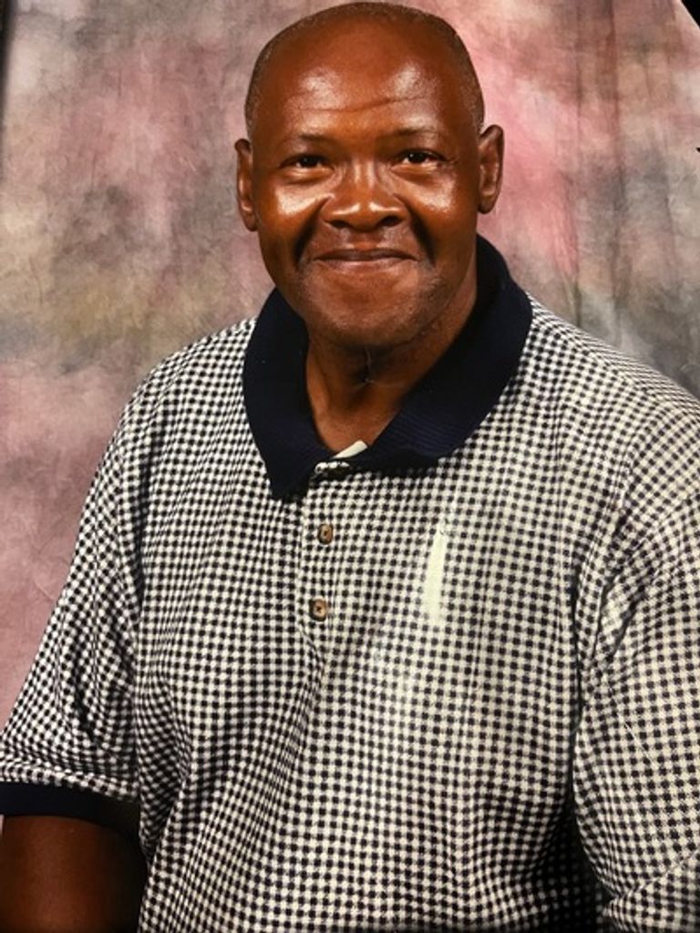 Howard Moore Profile Photo