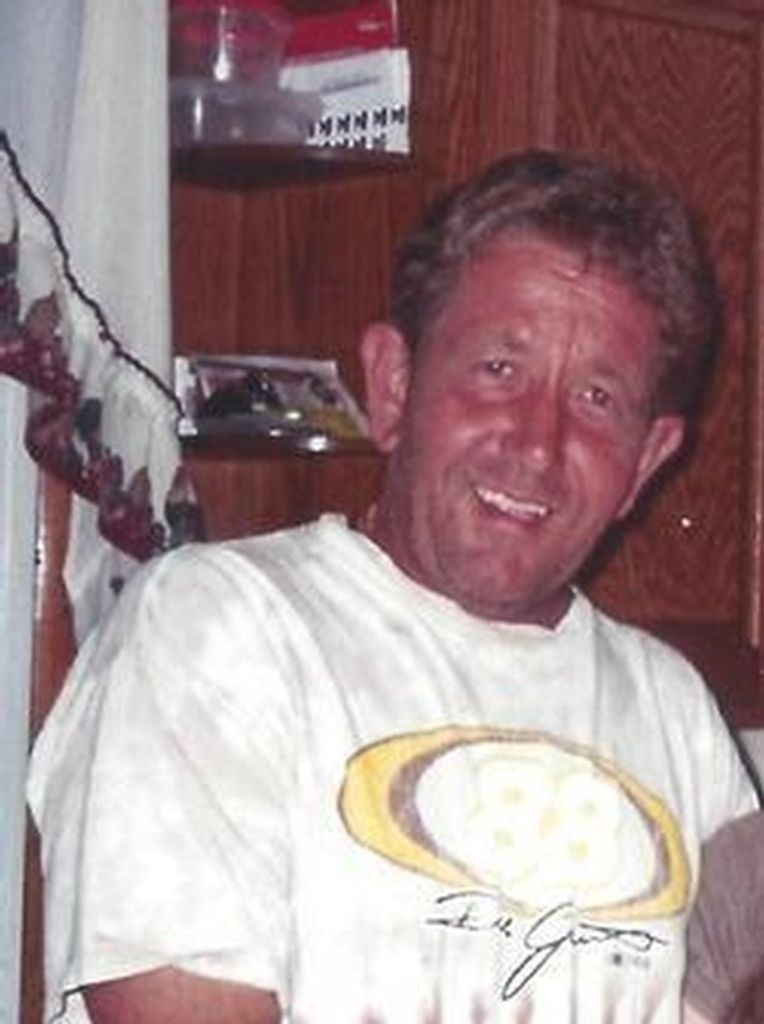 Robert James Minnick