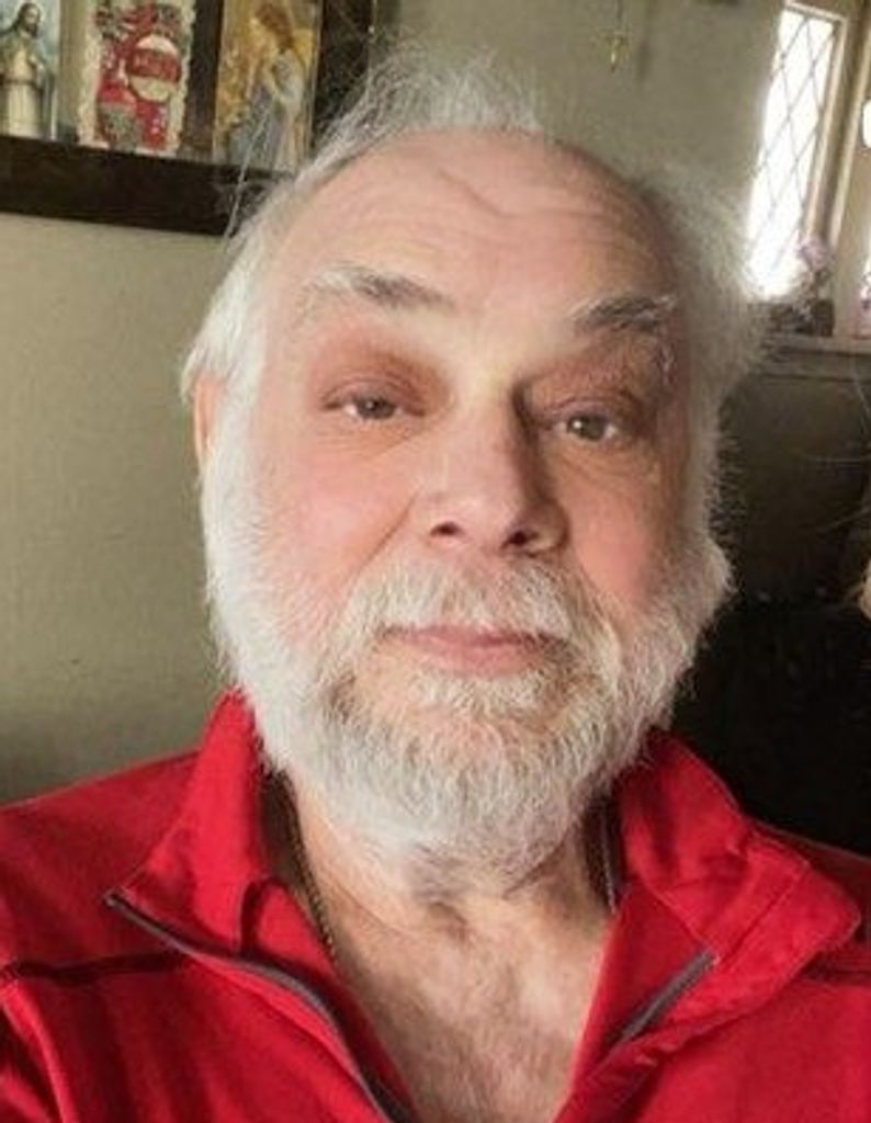 Thomas  "Tom" Raymond Fitchet Profile Photo