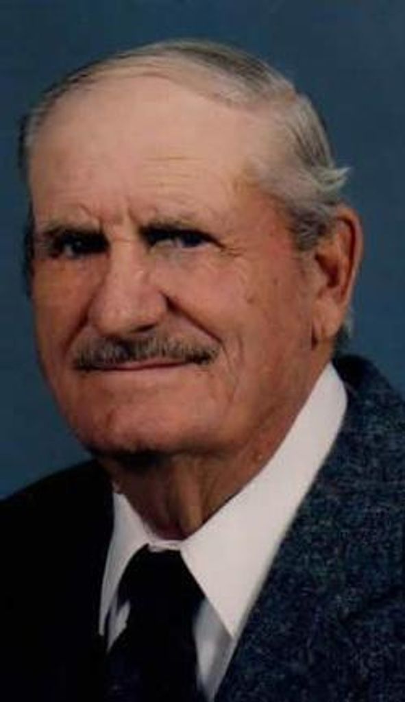 Carl Hartl Profile Photo