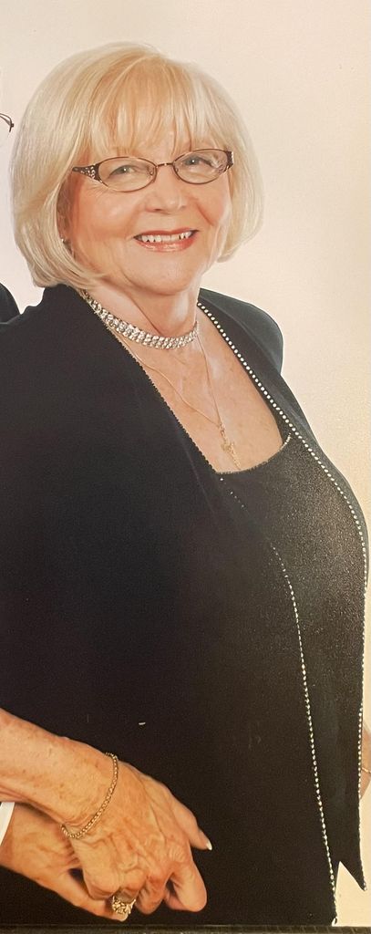 Elaine Janet Licato