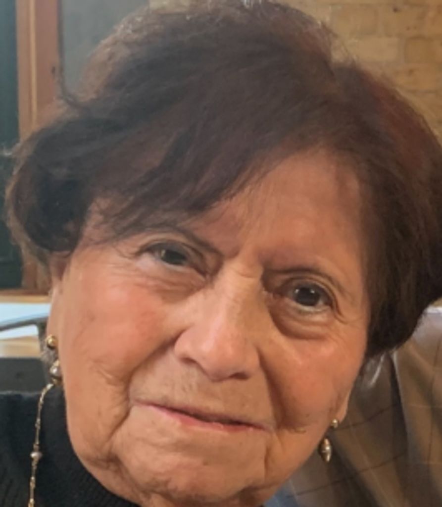 Alicia Walker Profile Photo