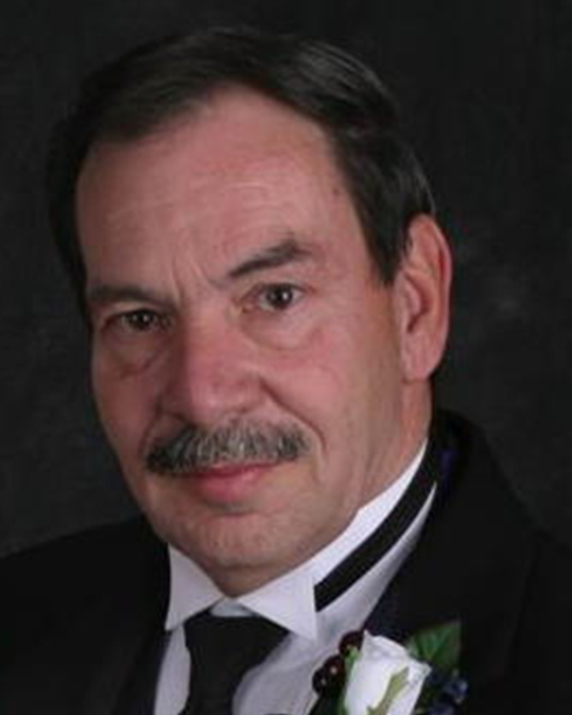 Robert Joseph Veliz Jr.