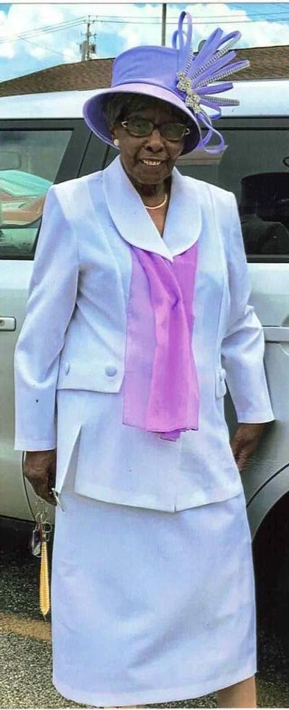 Thelma Lewis Profile Photo