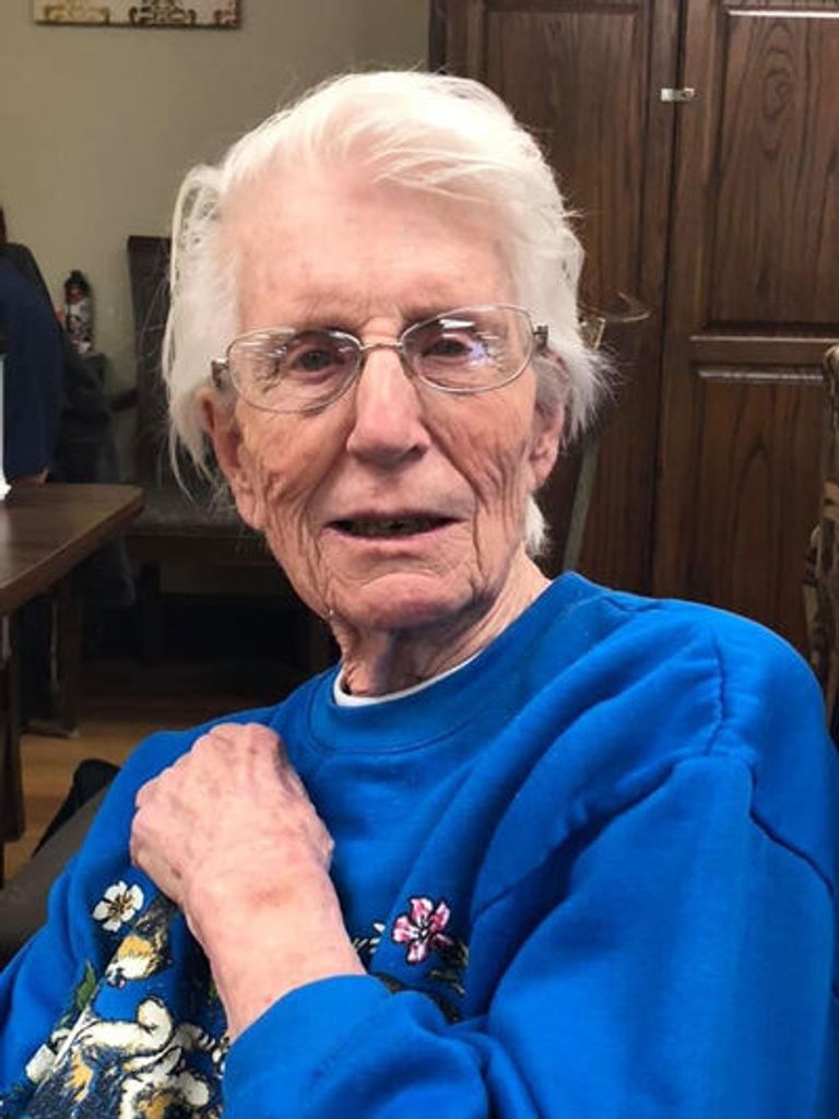 Betty Lou Roberson Profile Photo