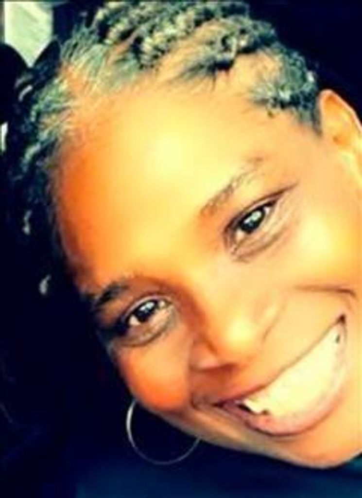 Lesha Johnson Profile Photo