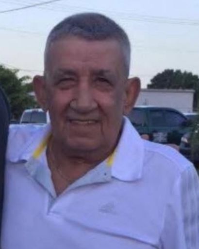 Alberto Escobar Profile Photo