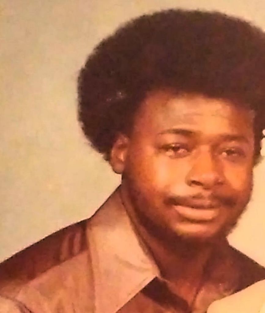 Charles Hollingsworth Profile Photo