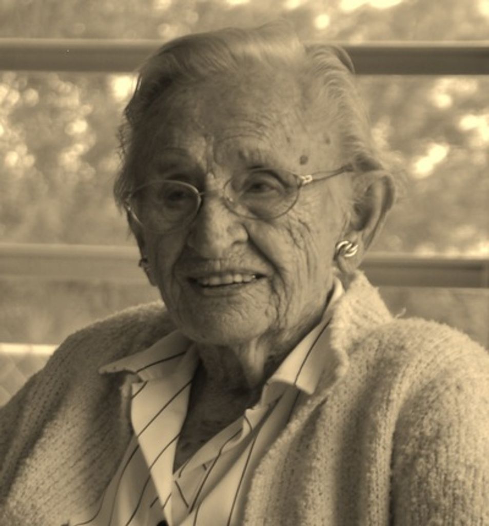 Anna Zeller Profile Photo