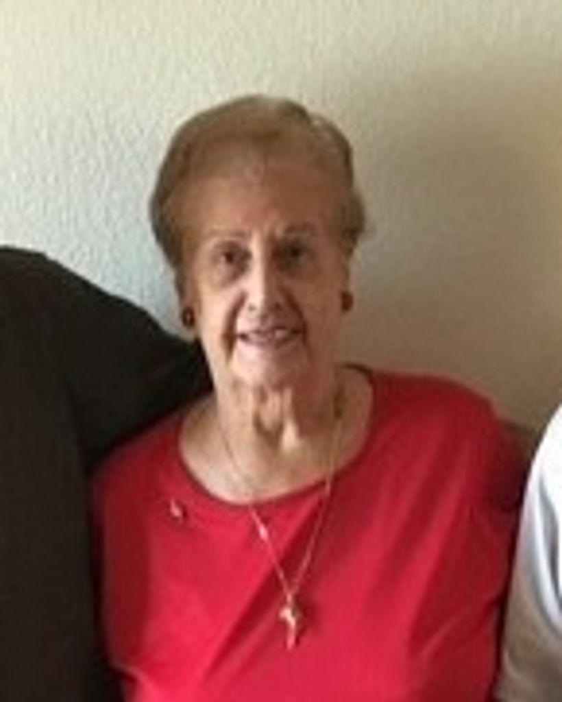 Betty Viola Mariano