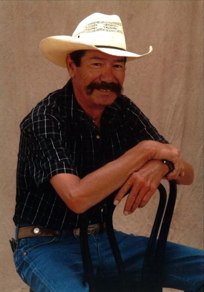 Arturo Vasquez Sr.