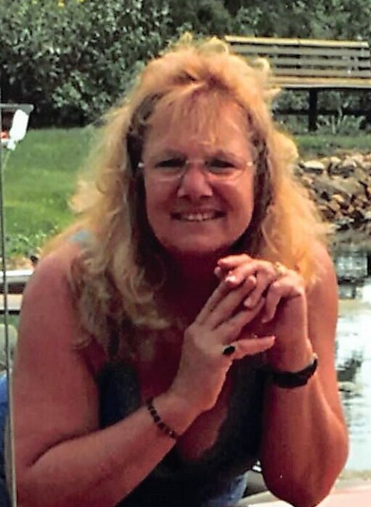 Christine (Toussant)  Knepper