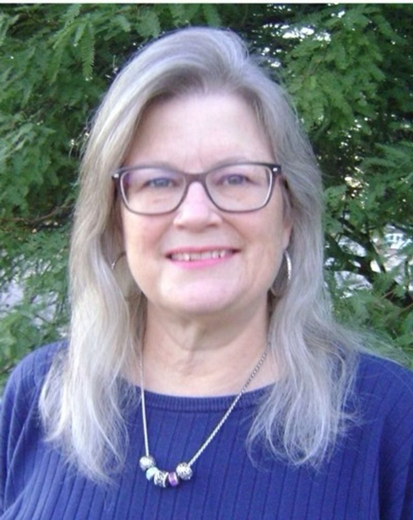 Yvonne "Vonnie" Johnsen