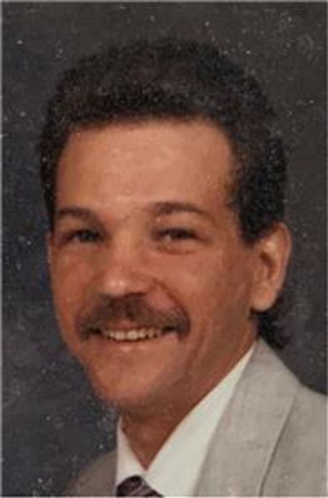 Daniel J. Seladones