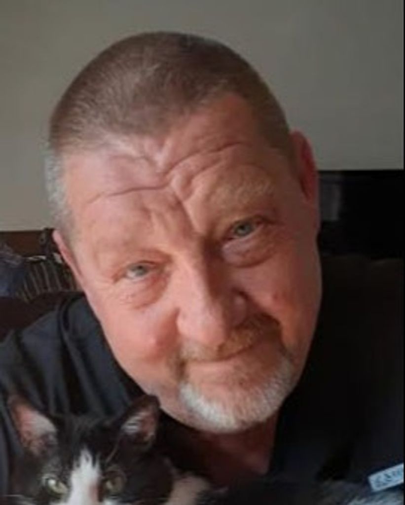 Douglas Craig Cue Profile Photo