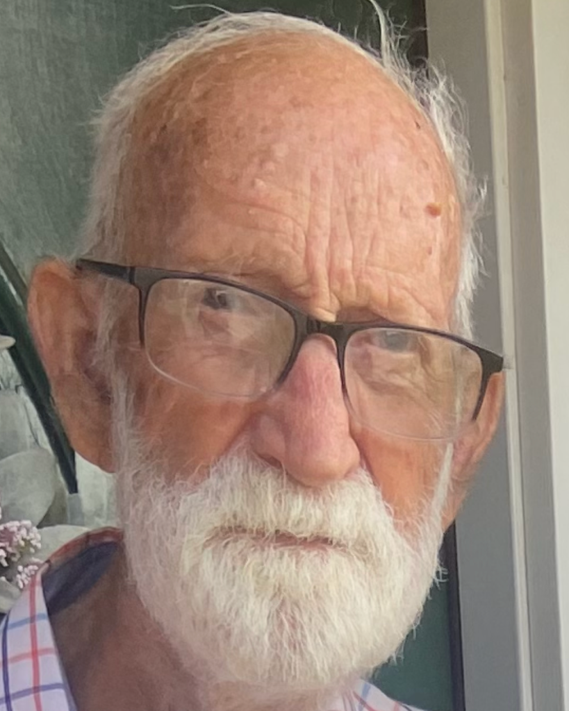 Kenneth Owen Holdbrooks