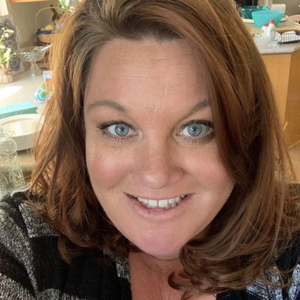 Katie Lee Carlson Profile Photo
