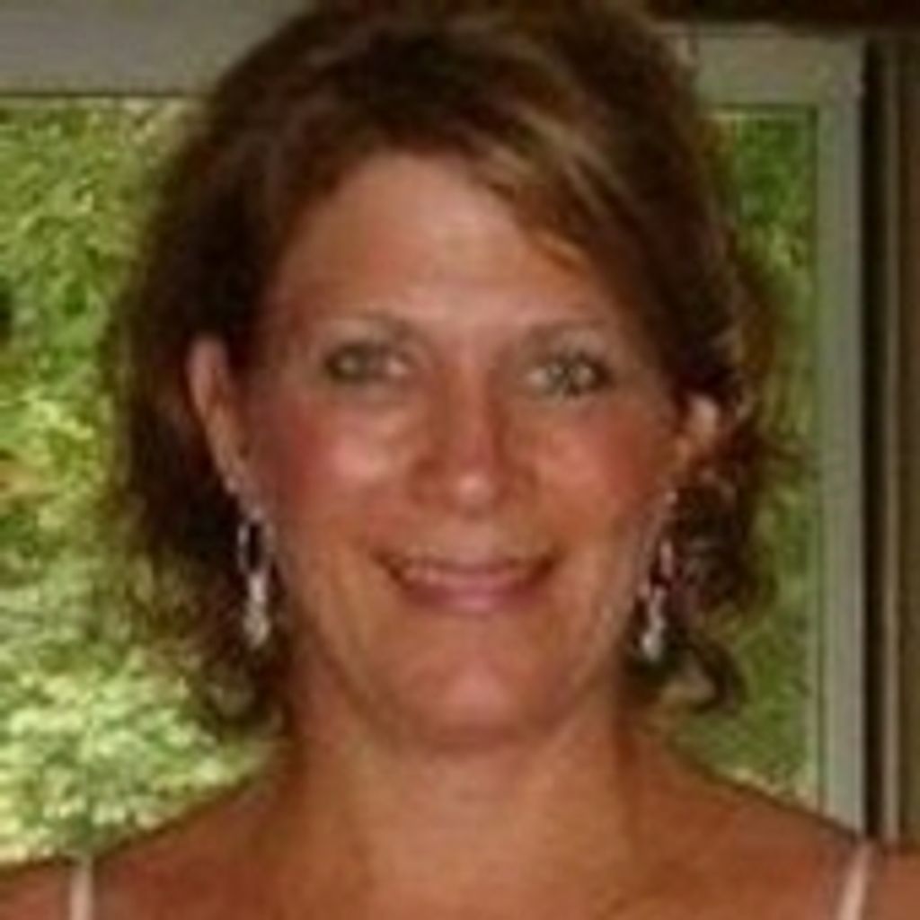 Amy E. Dubois