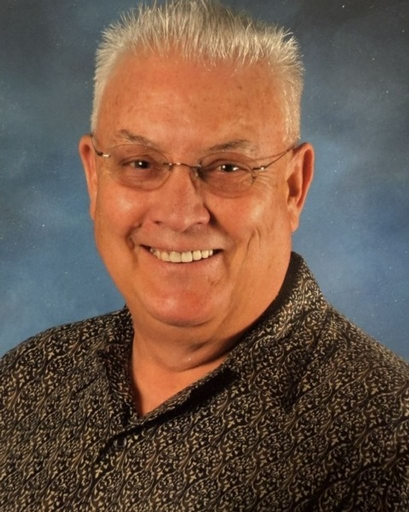 Mitchell Gene Maddox Profile Photo